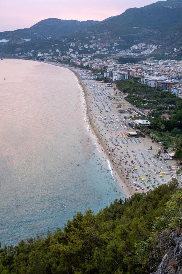 Riviera Hotel & Spa Alanya Exterior photo