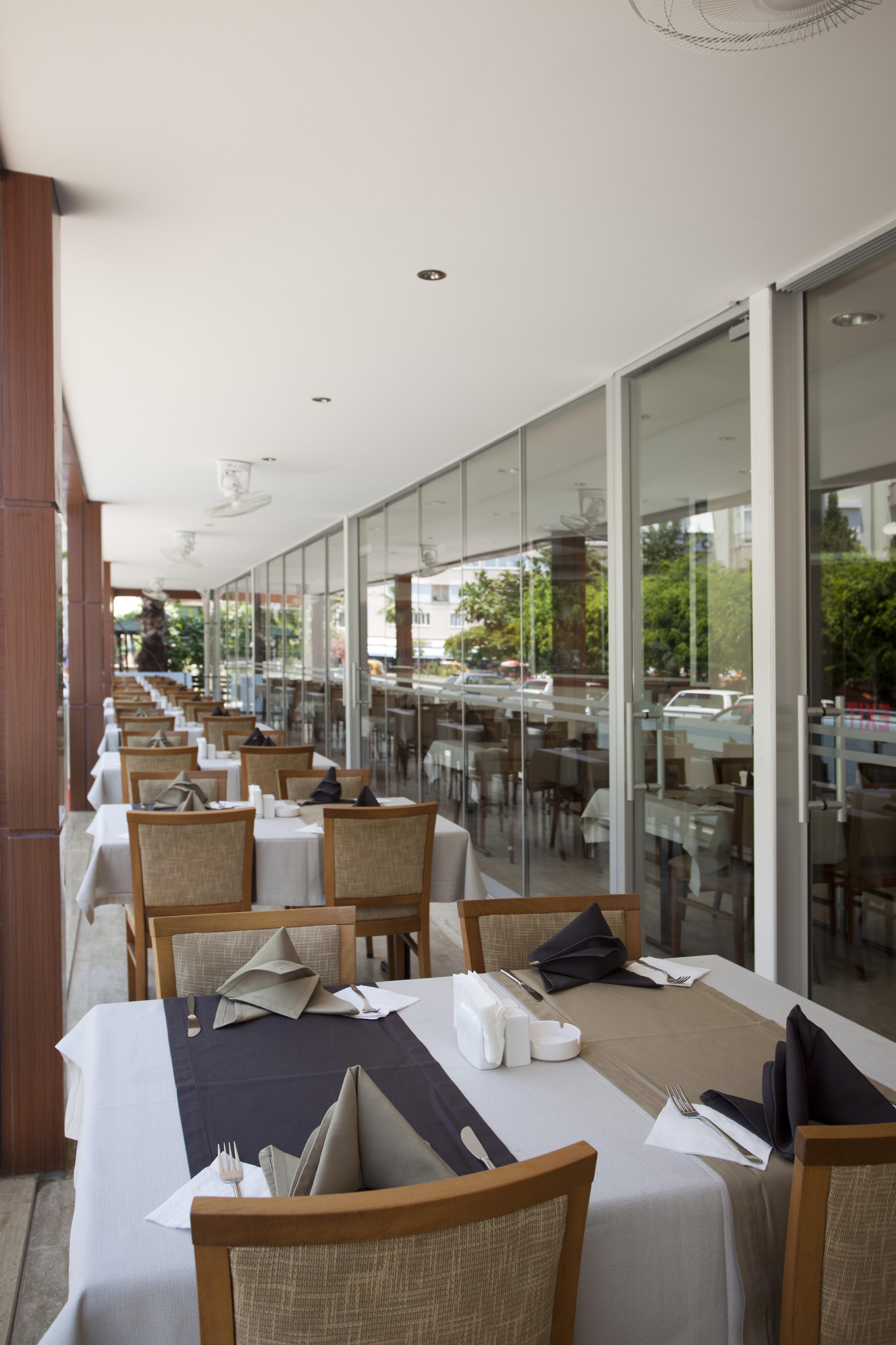 Riviera Hotel & Spa Alanya Exterior photo