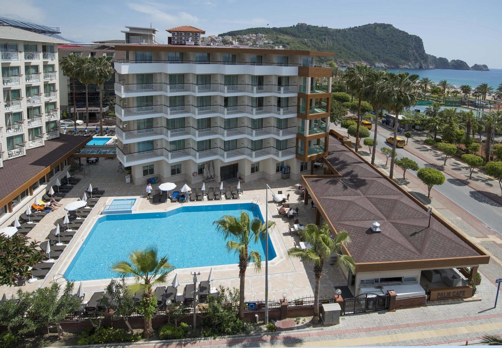 Riviera Hotel & Spa Alanya Exterior photo