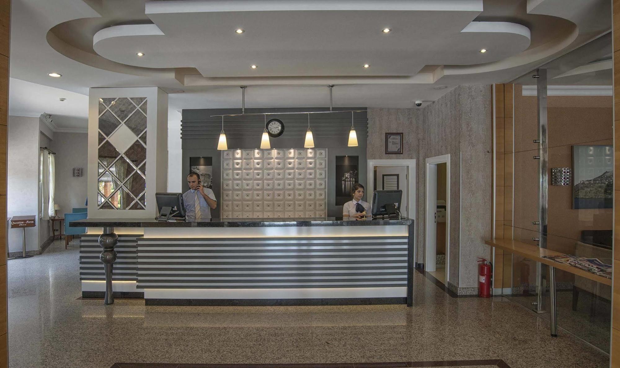 Riviera Hotel & Spa Alanya Exterior photo
